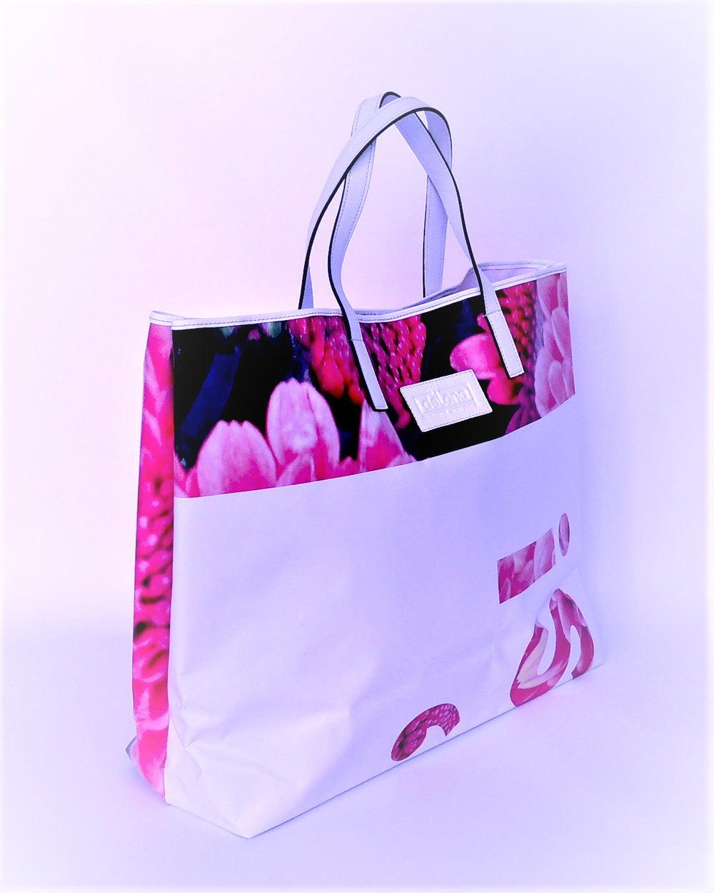 TOTE BAG: Style and functionality with our shopper bags made from advertising banners