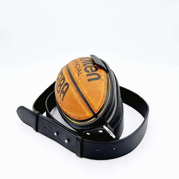 BallToBag Crossbody C015 - Bandolera riñonera hecha a mano con un balón de baloncesto